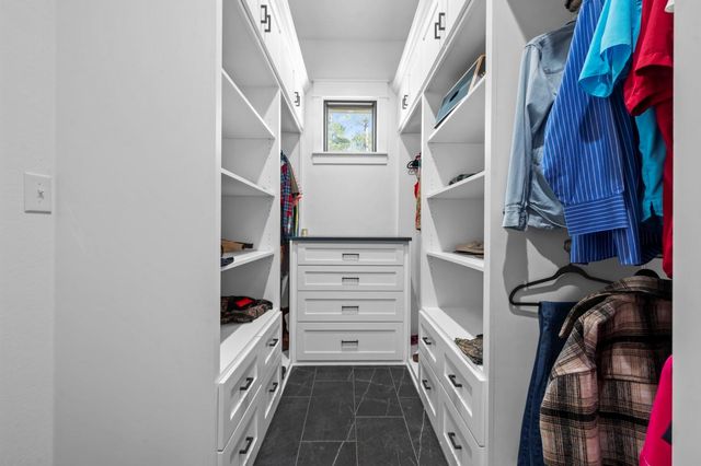 705 Private Road 6028, Brookeland, TX 75931