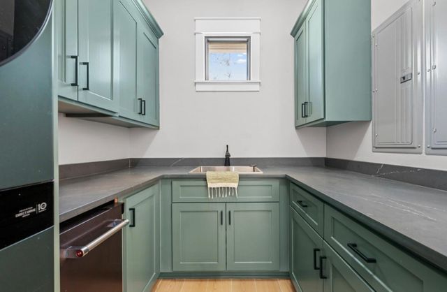 705 Private Road 6028, Brookeland, TX 75931