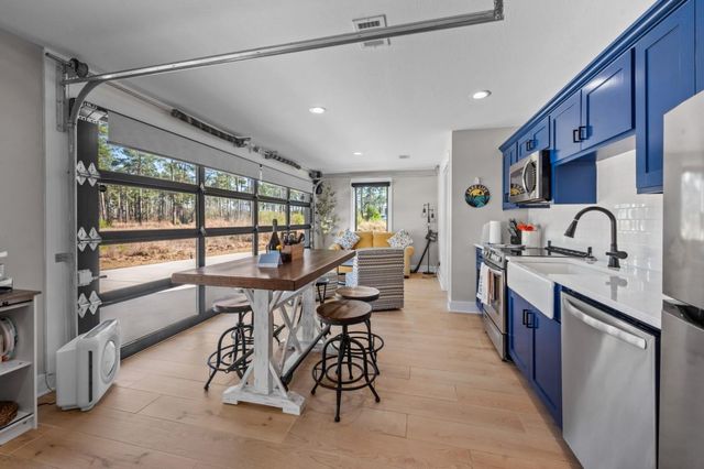 705 Private Road 6028, Brookeland, TX 75931