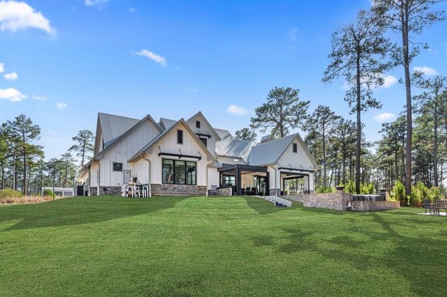 705 Private Road 6028, Brookeland, TX 75931