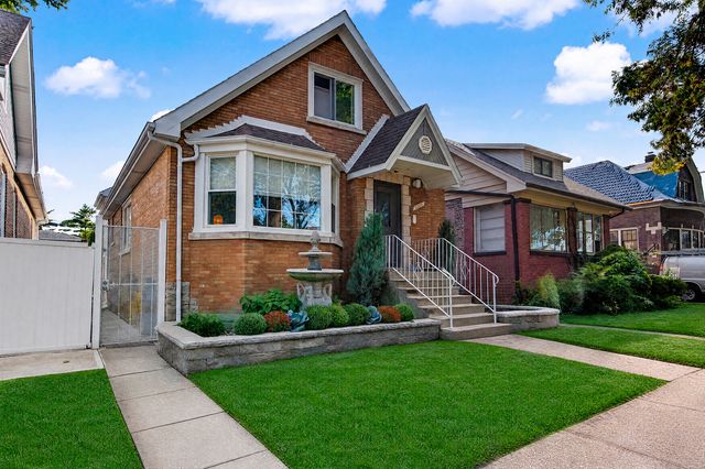 3305 W 66th Street, Chicago, IL 60629