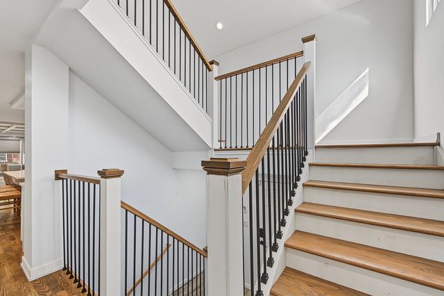 3305 W 66th Street, Chicago, IL 60629