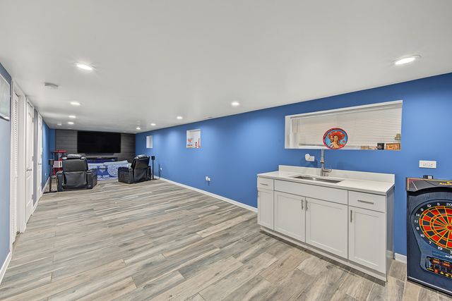 3305 W 66th Street, Chicago, IL 60629