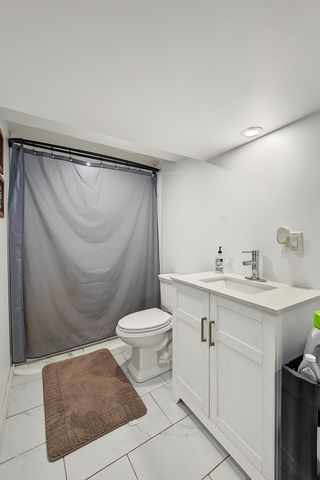 3305 W 66th Street, Chicago, IL 60629
