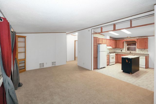 115 Apache Street NW B, Princeton, MN 55371