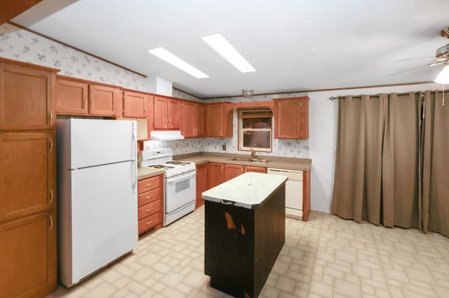 115 Apache Street NW B, Princeton, MN 55371