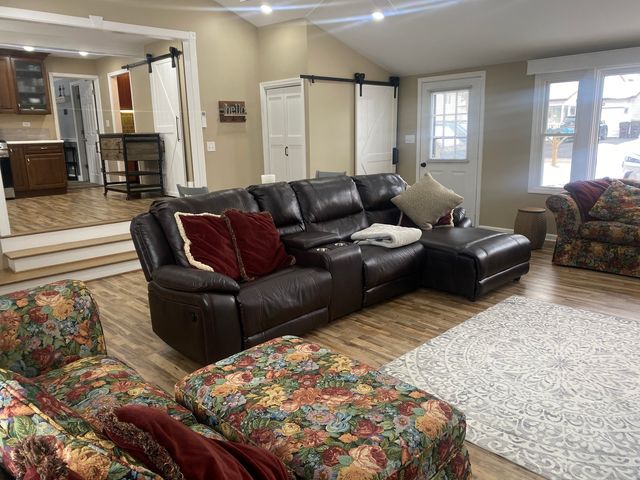 72 Clover Drive, Crystal Lake, IL 60014