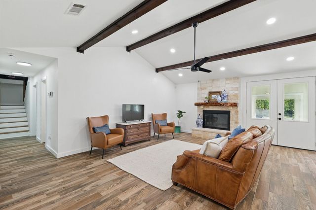 841 Caublestone Hill Drive, Argyle, TX 76226