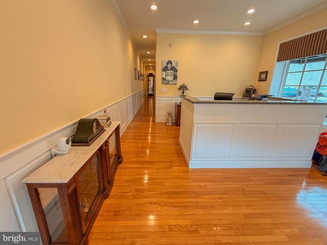 711 WEST AVE, Jenkintown, PA 19046