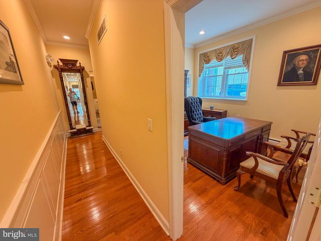 711 WEST AVE, Jenkintown, PA 19046