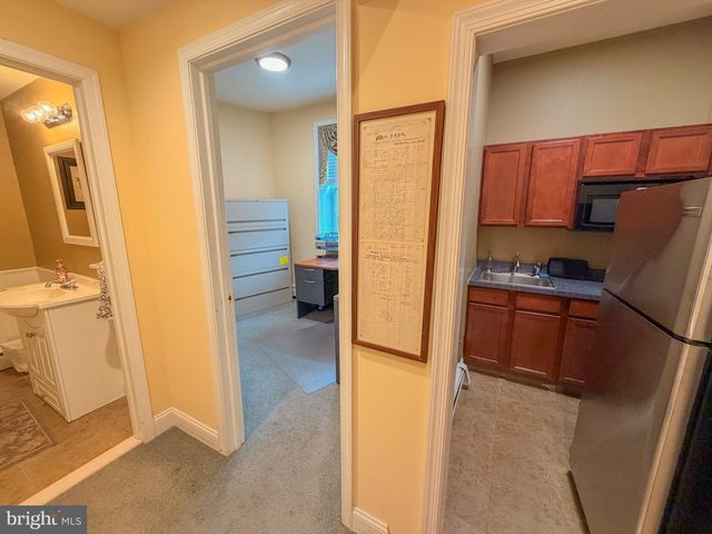 711 WEST AVE, Jenkintown, PA 19046