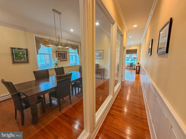 711 WEST AVE, Jenkintown, PA 19046