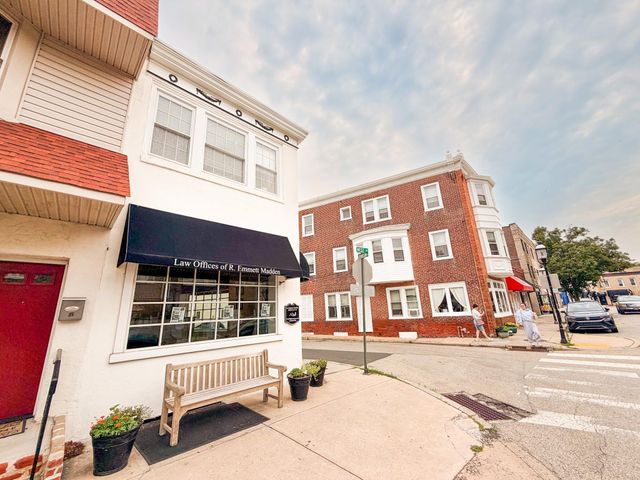 711 WEST AVE, Jenkintown, PA 19046