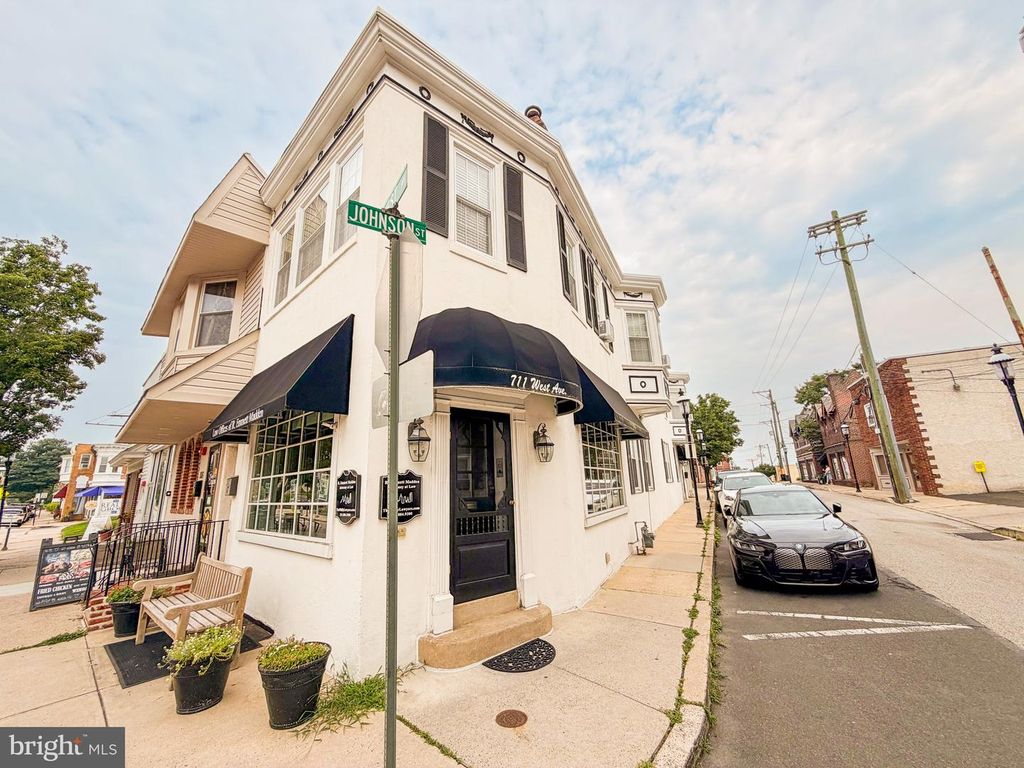 711 WEST AVE, Jenkintown, PA 19046