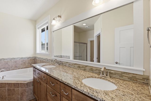 2039 W ST THOMAS MORE WAY Way, Spokane, WA 99208