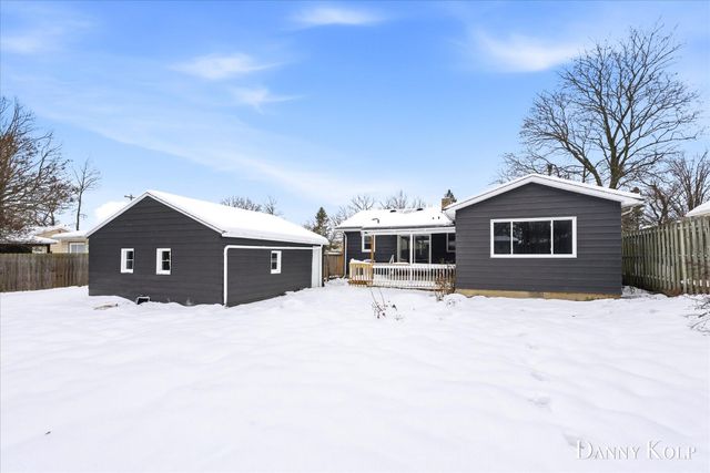4322 Fuller Avenue Se, City Of Grand Rapids, MI 49508