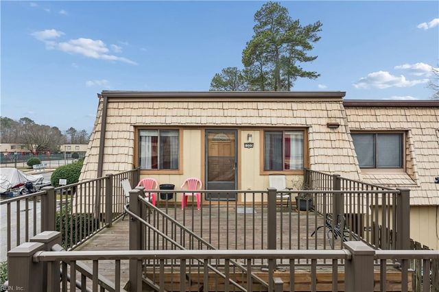 1335 Granada CT, Newport News, VA 23608