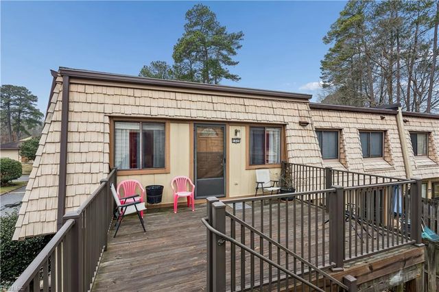 1335 Granada CT, Newport News, VA 23608