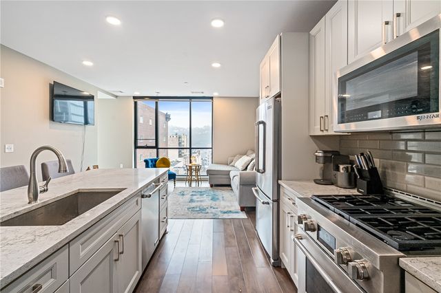 350 Oliver Ave 1303, Downtown Pgh, PA 15222