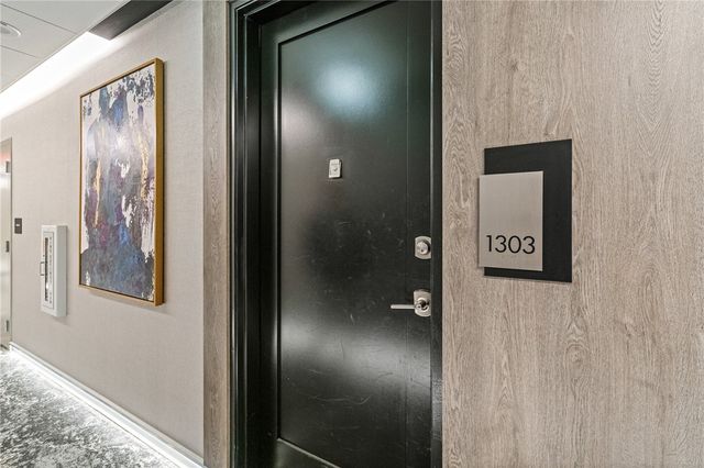 350 Oliver Ave 1303, Downtown Pgh, PA 15222