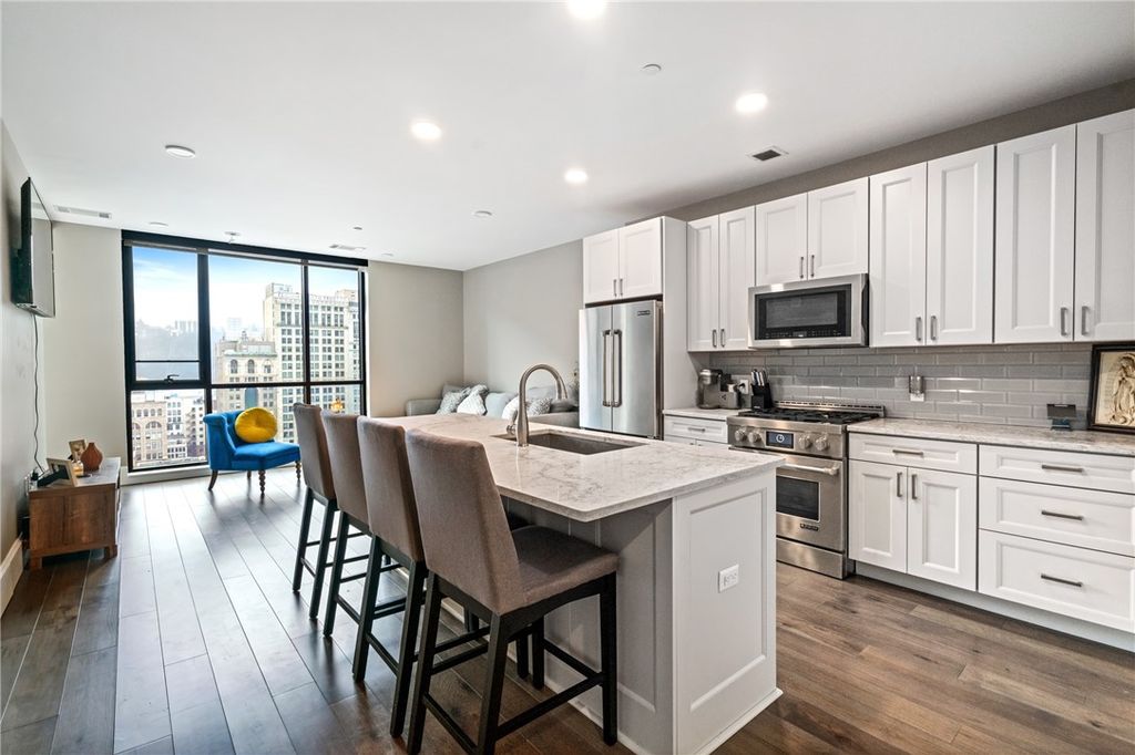 350 Oliver Ave 1303, Downtown Pgh, PA 15222