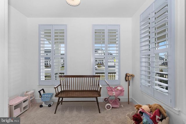 1125 THEMIS ST SE, Leesburg, VA 20175