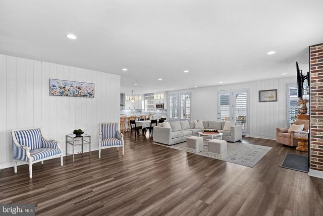 1125 THEMIS ST SE, Leesburg, VA 20175