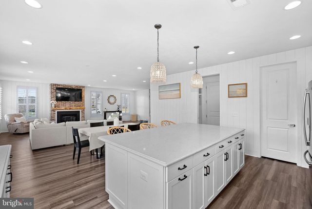 1125 THEMIS ST SE, Leesburg, VA 20175