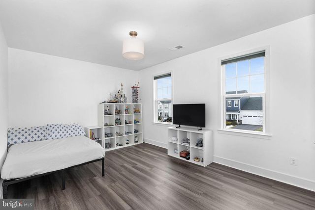 1125 THEMIS ST SE, Leesburg, VA 20175