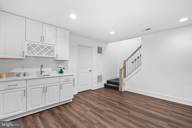 1125 THEMIS ST SE, Leesburg, VA 20175