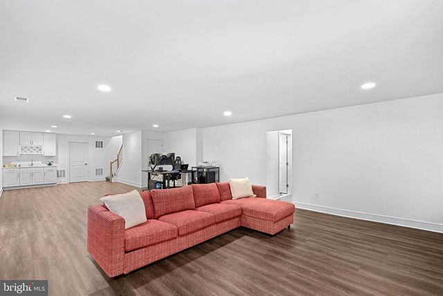 1125 THEMIS ST SE, Leesburg, VA 20175