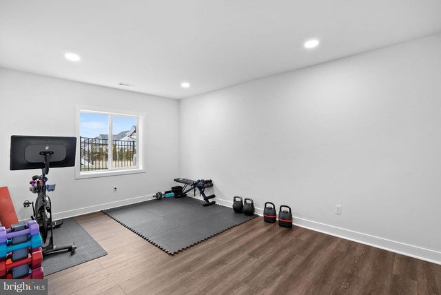 1125 THEMIS ST SE, Leesburg, VA 20175