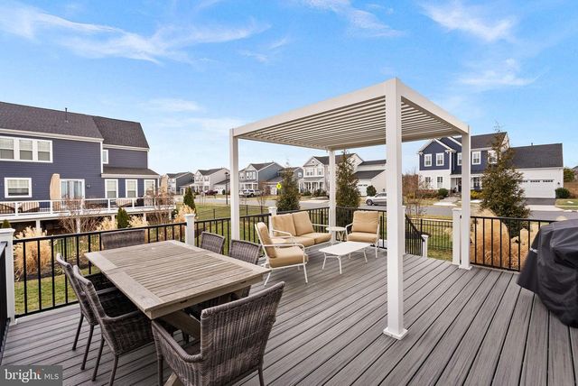 1125 THEMIS ST SE, Leesburg, VA 20175