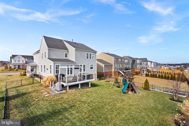 1125 THEMIS ST SE, Leesburg, VA 20175