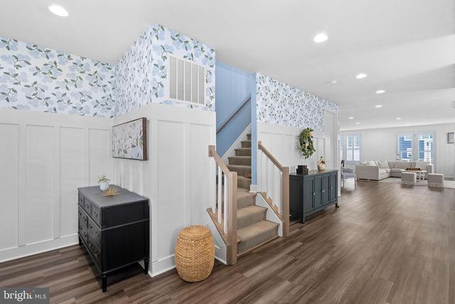 1125 THEMIS ST SE, Leesburg, VA 20175