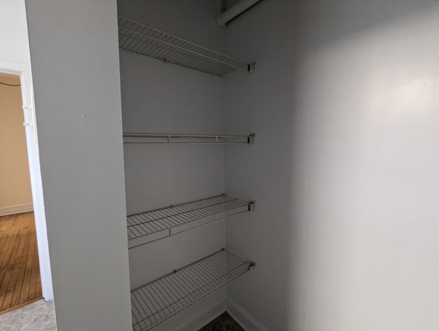 2338 N Spaulding Avenue G, Chicago, IL 60647