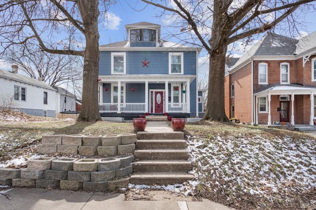 318 CENTER ST, Boonville, MO 65233