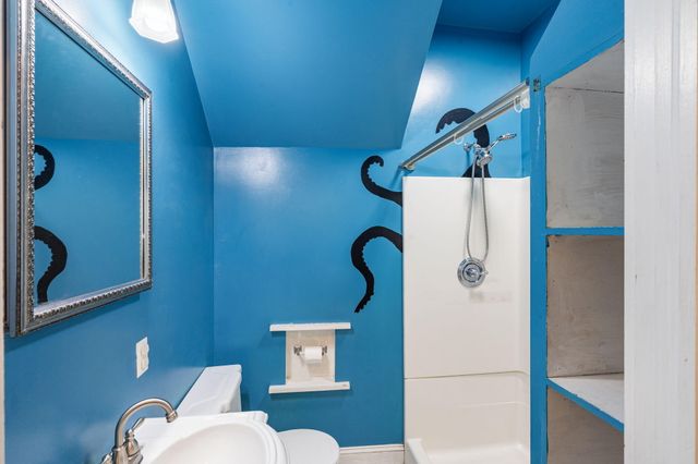 318 CENTER ST, Boonville, MO 65233