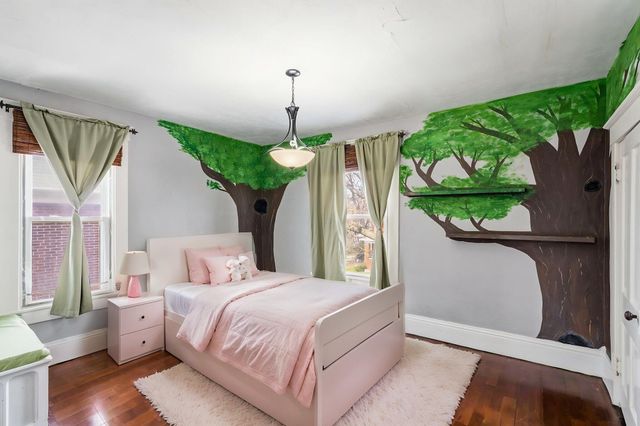 318 CENTER ST, Boonville, MO 65233