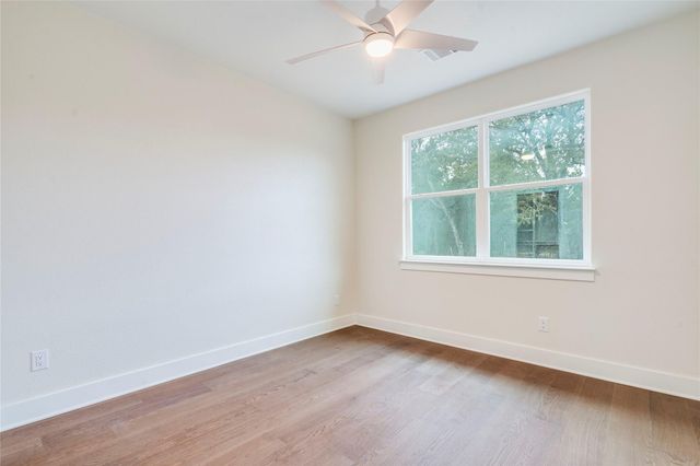 10 Mesquite TRL, Wimberley, TX 78676