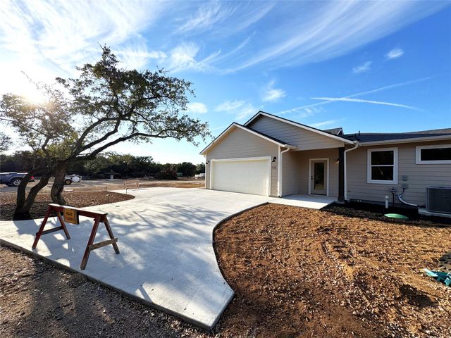 10 Mesquite TRL, Wimberley, TX 78676