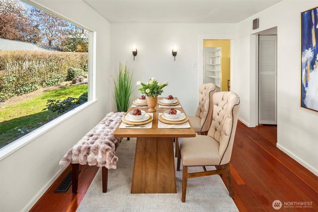 4710 42nd Avenue S, Seattle, WA 98118