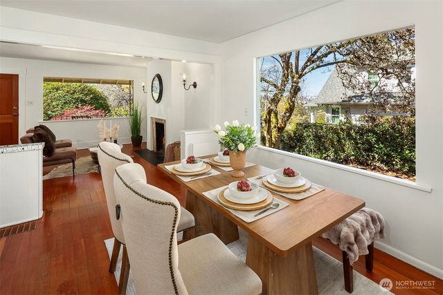 4710 42nd Avenue S, Seattle, WA 98118