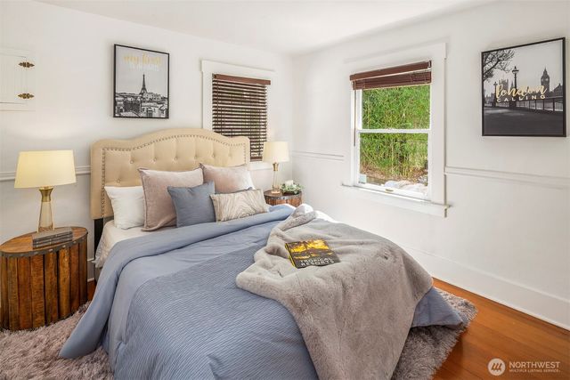 4710 42nd Avenue S, Seattle, WA 98118