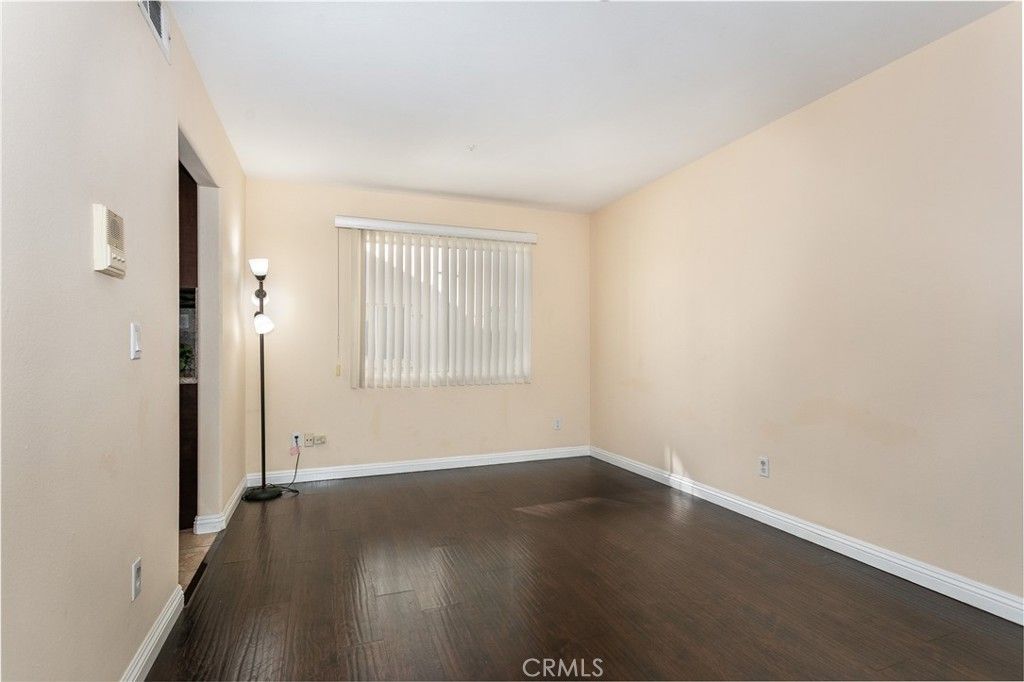 Image 17 of property listing at 1097 S Marguerita Avenue D, Alhambra, CA 91803