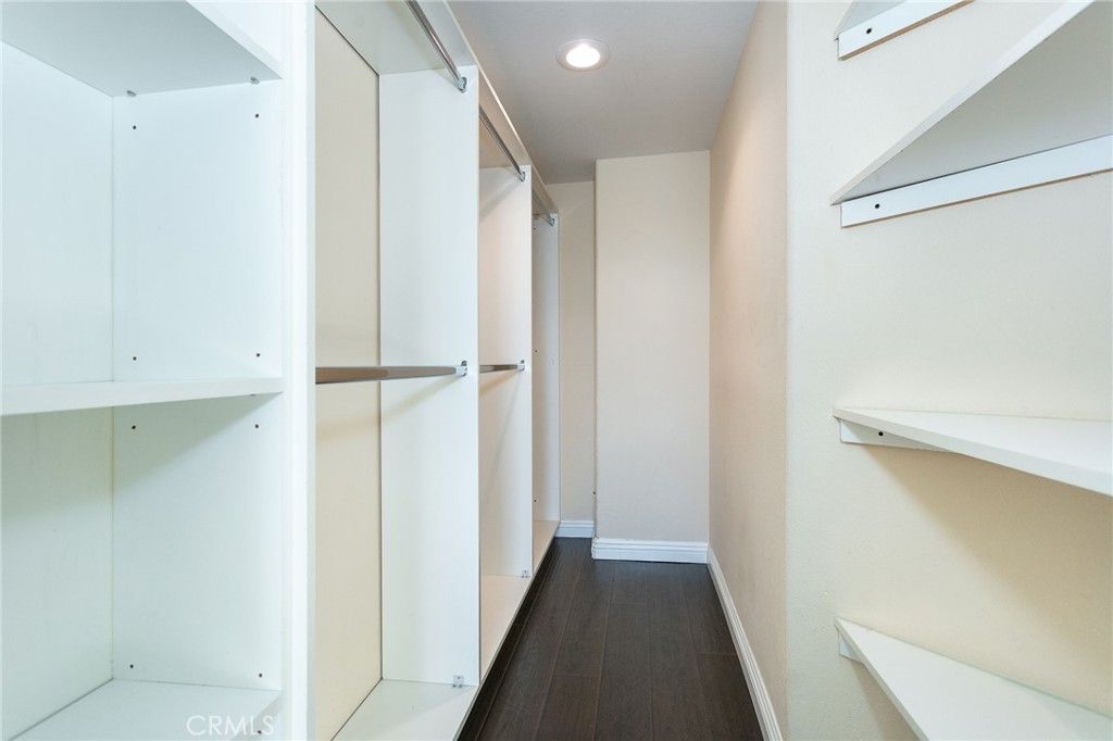 Image 30 of property listing at 1097 S Marguerita Avenue D, Alhambra, CA 91803