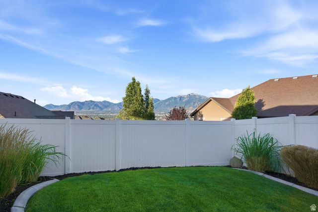 5169 W ROLLING BROOK DR, Herriman, UT 84096