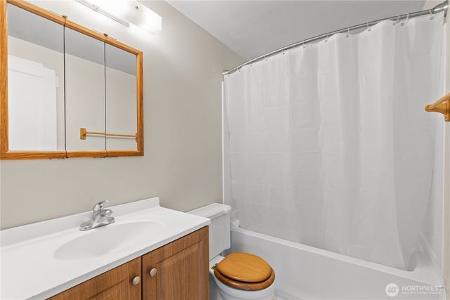 1100 3rd Street, East Wenatchee, WA 98802