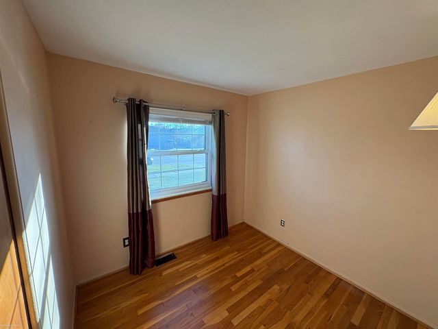 4639 Bernice Avenue, Warren, MI 48091