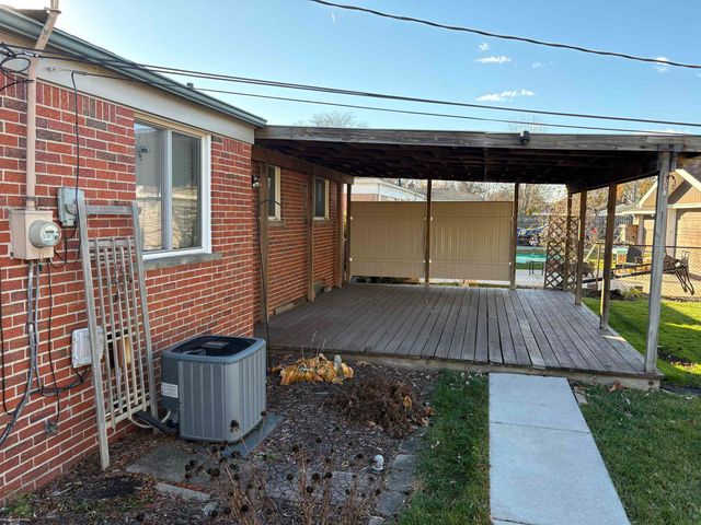 4639 Bernice Avenue, Warren, MI 48091